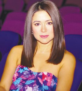antonette-taus-00-copy