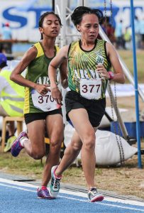 HINDI na bumitiw sa pangunguna ni Philippine Army’s Jho-An Villarma para mapagtagumpayan ang women’s 5000m run sa 2018 Ayala Philippine Athletics Championships na nagtapos nitong weekend sa Ilagan Sports Complex in Isabela. (RIO DELUVIO)