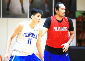 GILAS GIANTS! Nagtagpo sa ensayo ng Gilas Pilipinas ang PBA four-time MVP Junmar Fajardo at junior standout na si Kai Sotto. (LYLE MARQUEZ)