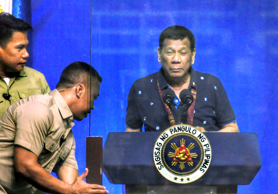 Duterte, binantaan ang Kapa founder