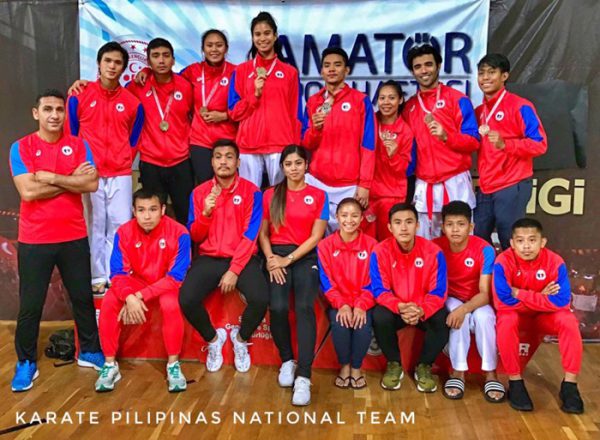 ANG matagumpay na Philippine Karate Team.