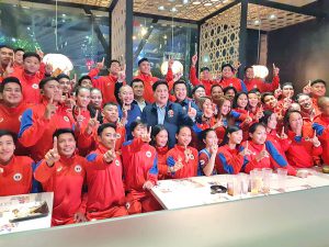 MATAAS ang morale ng mga miyembro ng Philippine Arnis Team sa pagsabak sa 30th Southeast Asian Games sa suporta at pangangalaga ni PEKAF president Senator Juan Miguel Zubiri.