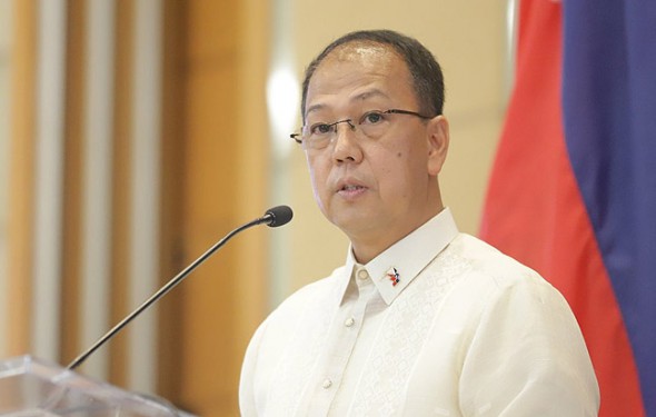 Bintang ni Rep. Garin na may 'palakasan' sa pamamahagi ng bakuna, itinanggi ni Galvez