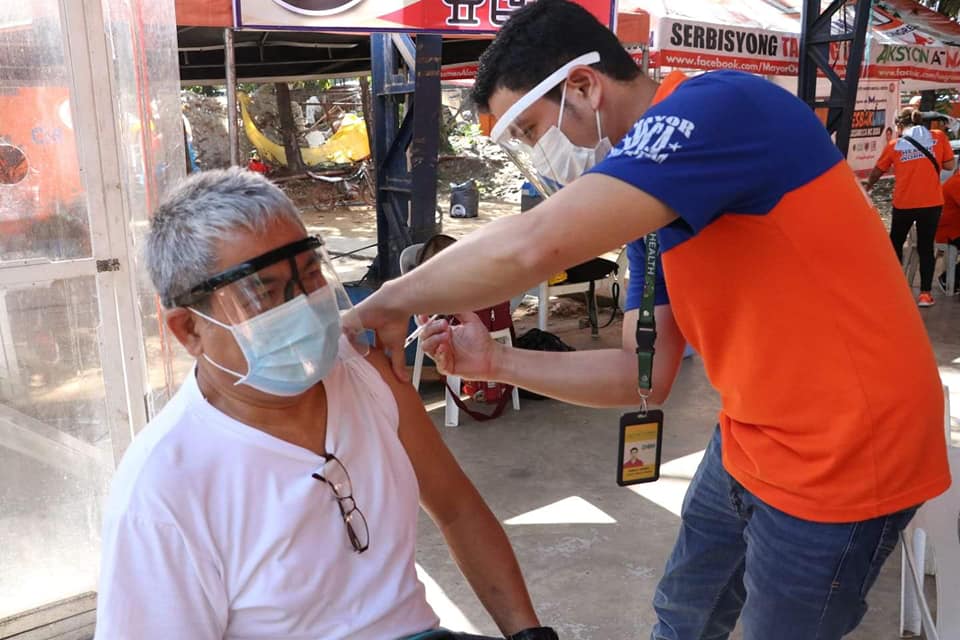 House-to-house vs COVID-19, ipatutupad na sa Caloocan