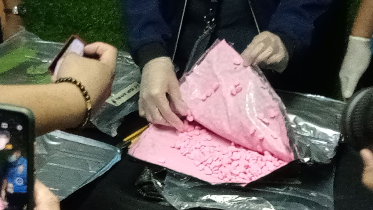 ₱6.5M ecstasy mula Germany, naharang sa NAIA